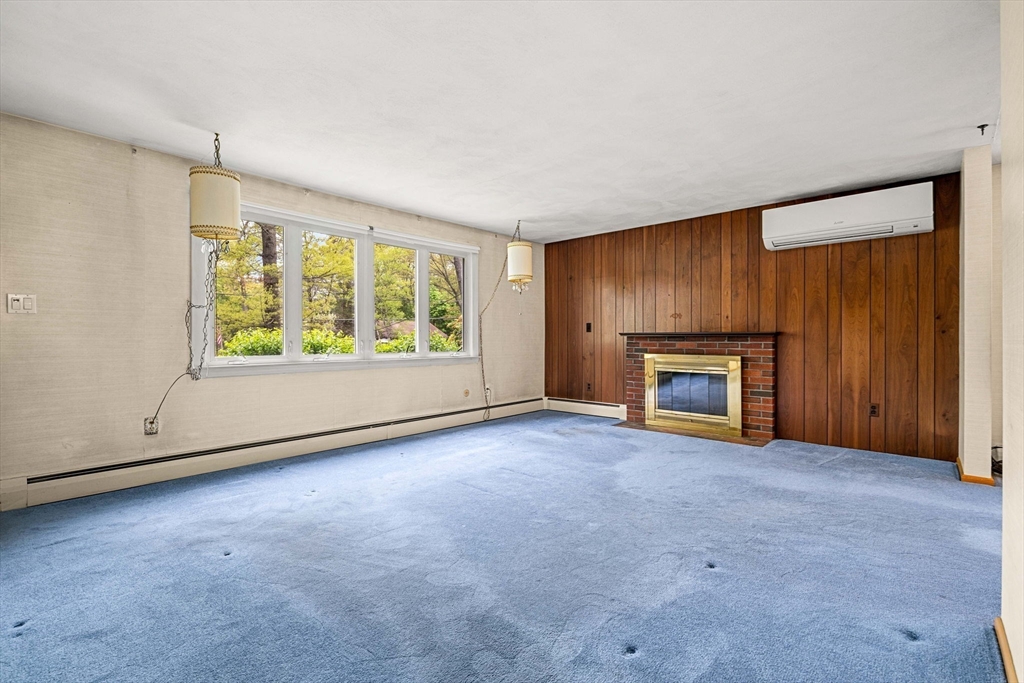 11 Dadant Dr, Wilmington, MA Photo #13
