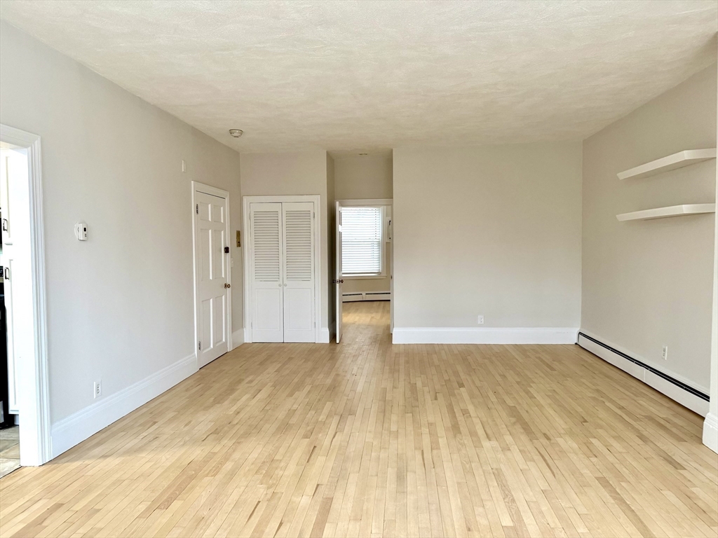 550 Tremont Street 4