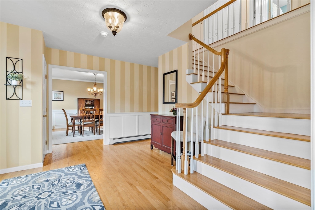 23 Howe St