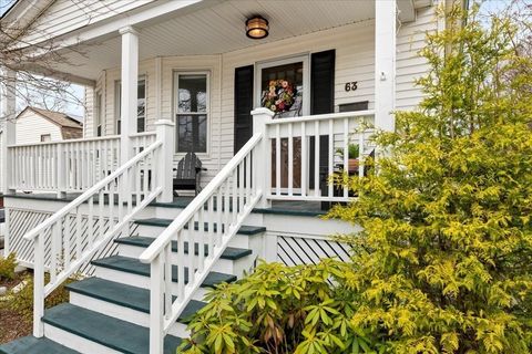 Photo of 63 Airlie St, Worcester, MA 01606 (MLS # 73497376)