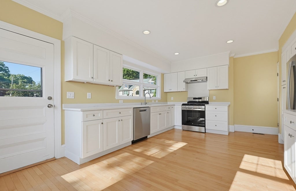 165 Prospect St #165, Wakefield, MA, 165 Prospect St #165, Wakefield, MA Photo #12
