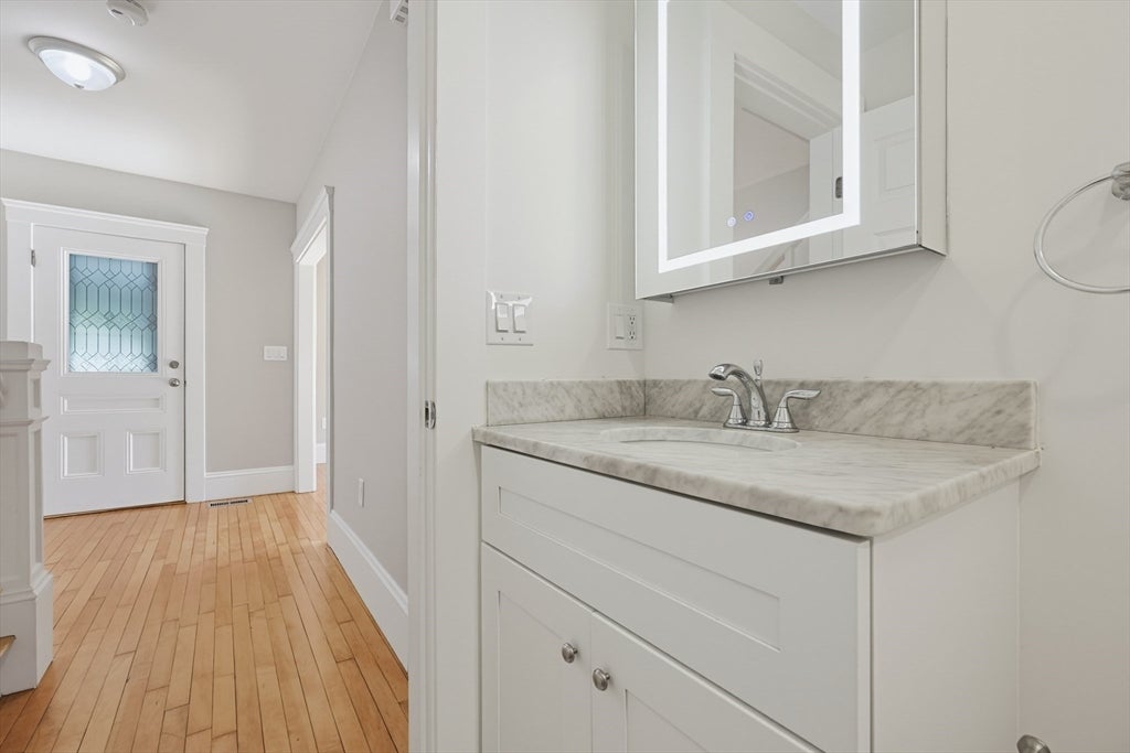 165 Prospect St #165, Wakefield, MA, 165 Prospect St #165, Wakefield, MA Photo #16