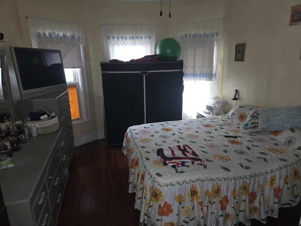 55 Adams Ave, Everett, MA Photo #10
