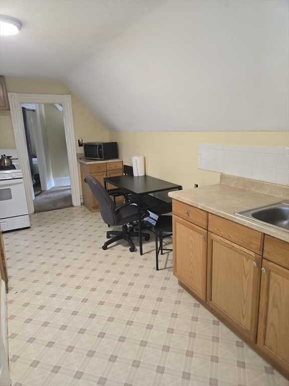55 Adams Ave, Everett, MA Photo #17