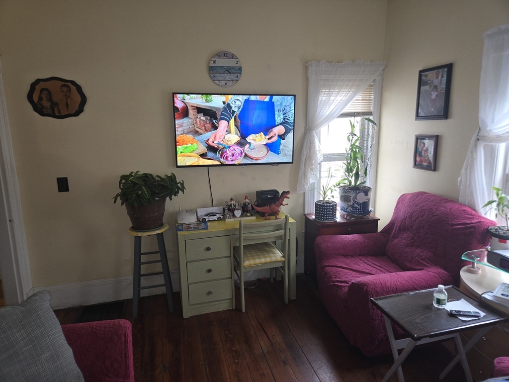 55 Adams Ave, Everett, MA Photo #8