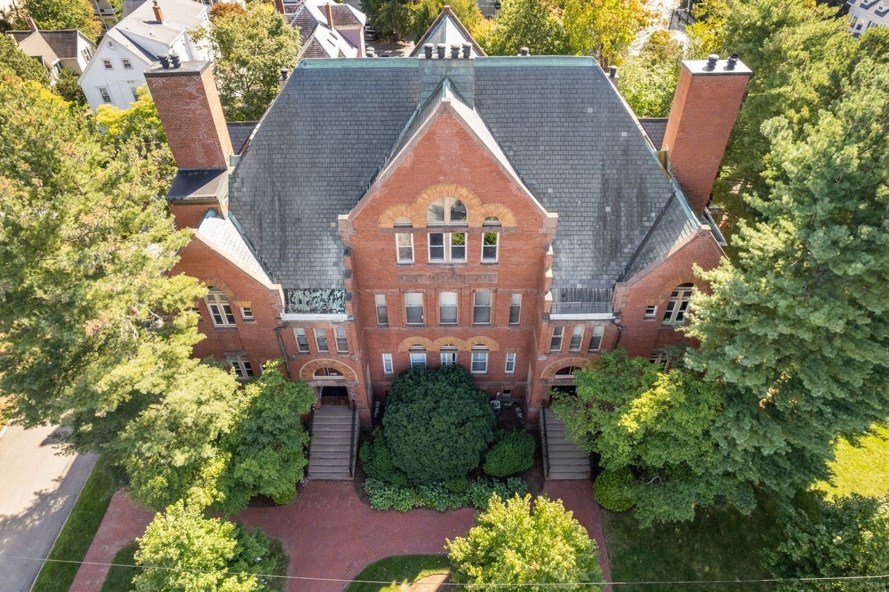 Photo of 110 Washington Park, Newton, MA