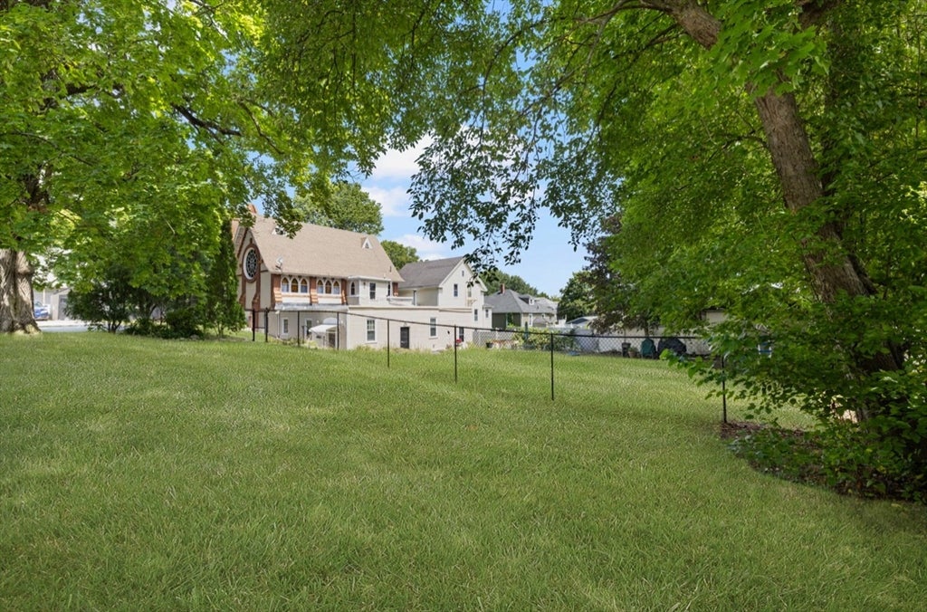 576 Fairmount St, Woonsocket, RI Photo #1