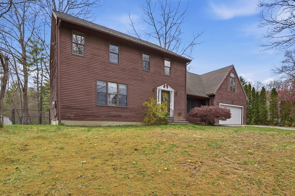 26 Woodside Circle