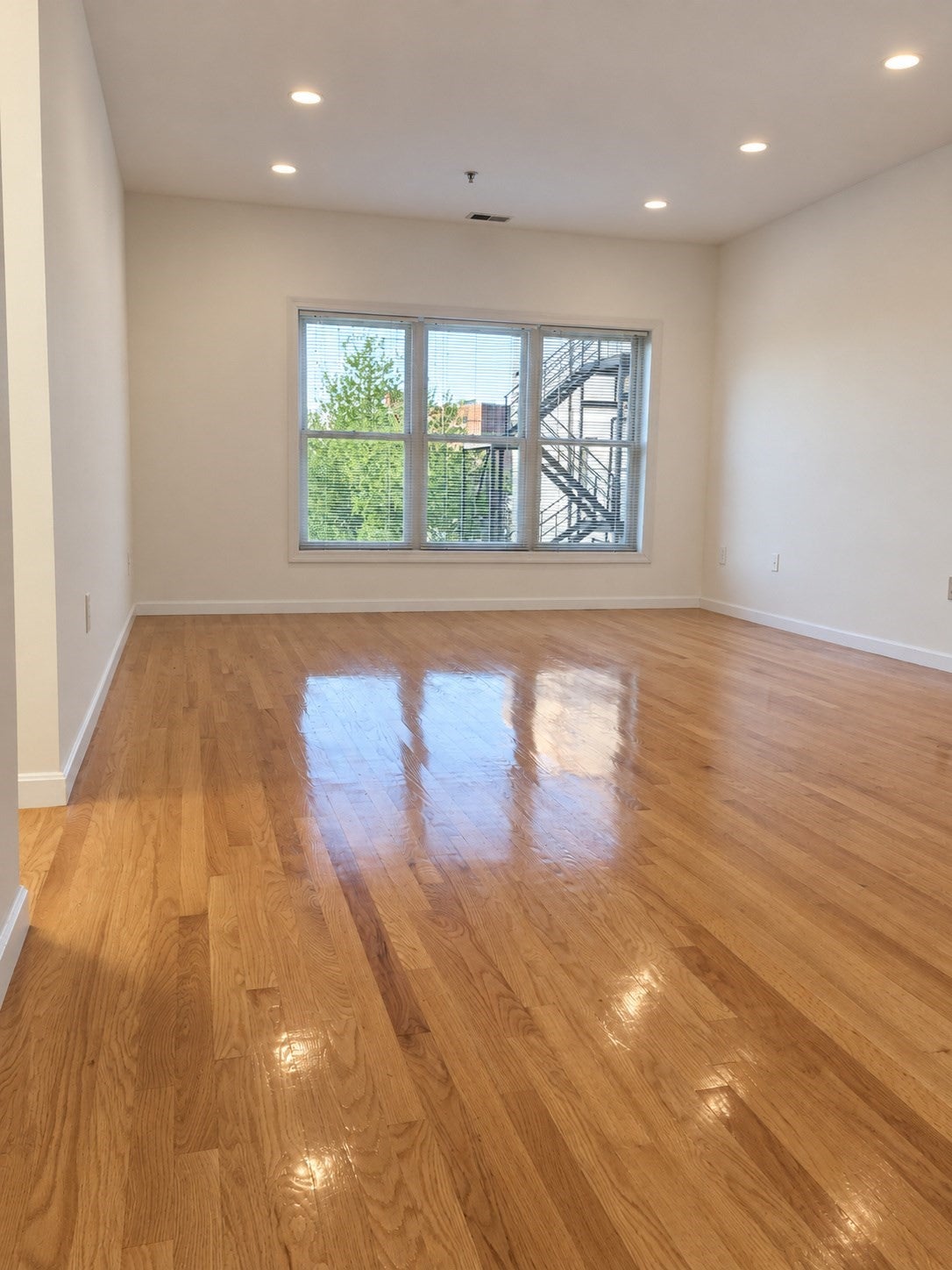2456-2460 Massachusetts Ave #204, Cambridge, MA Photo #2