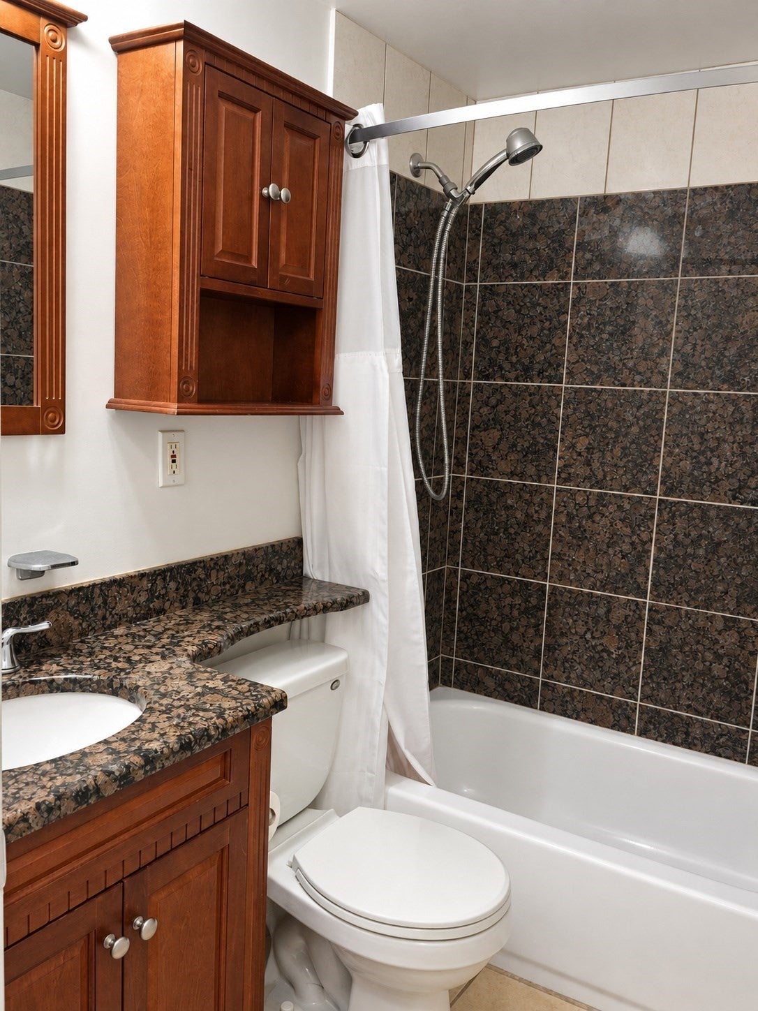 2456-2460 Massachusetts Ave #204, Cambridge, MA Photo #17