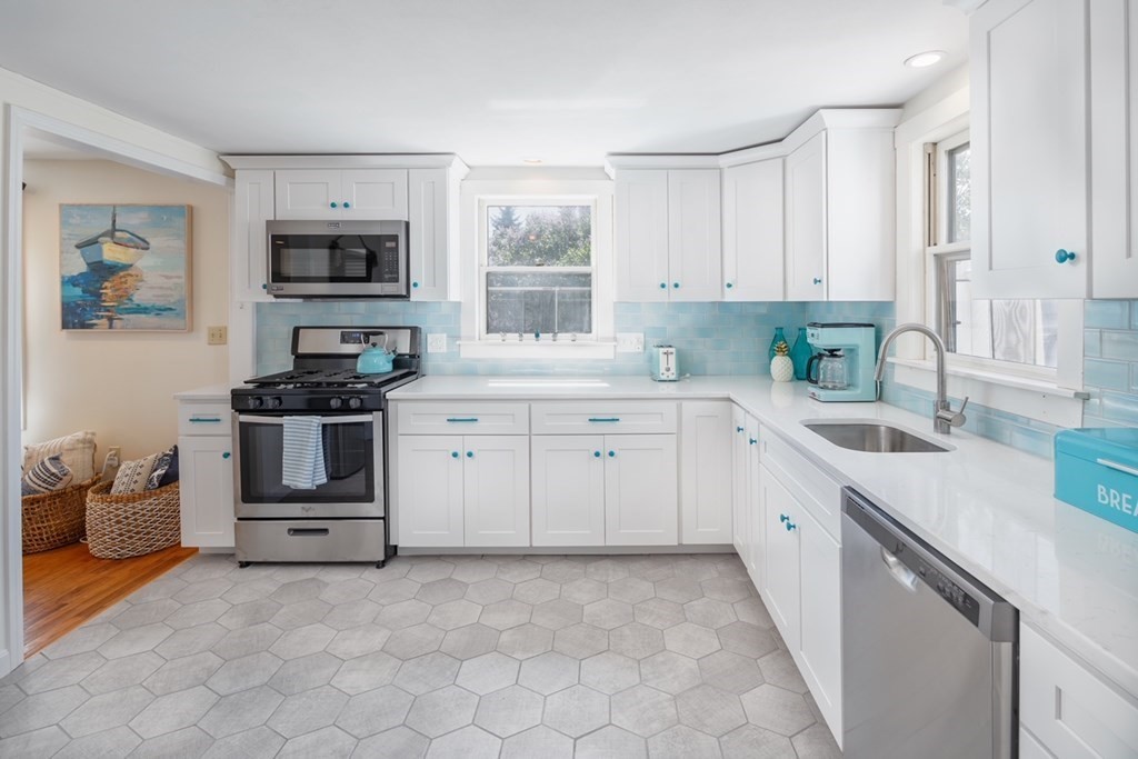 203 Northern Ave 0