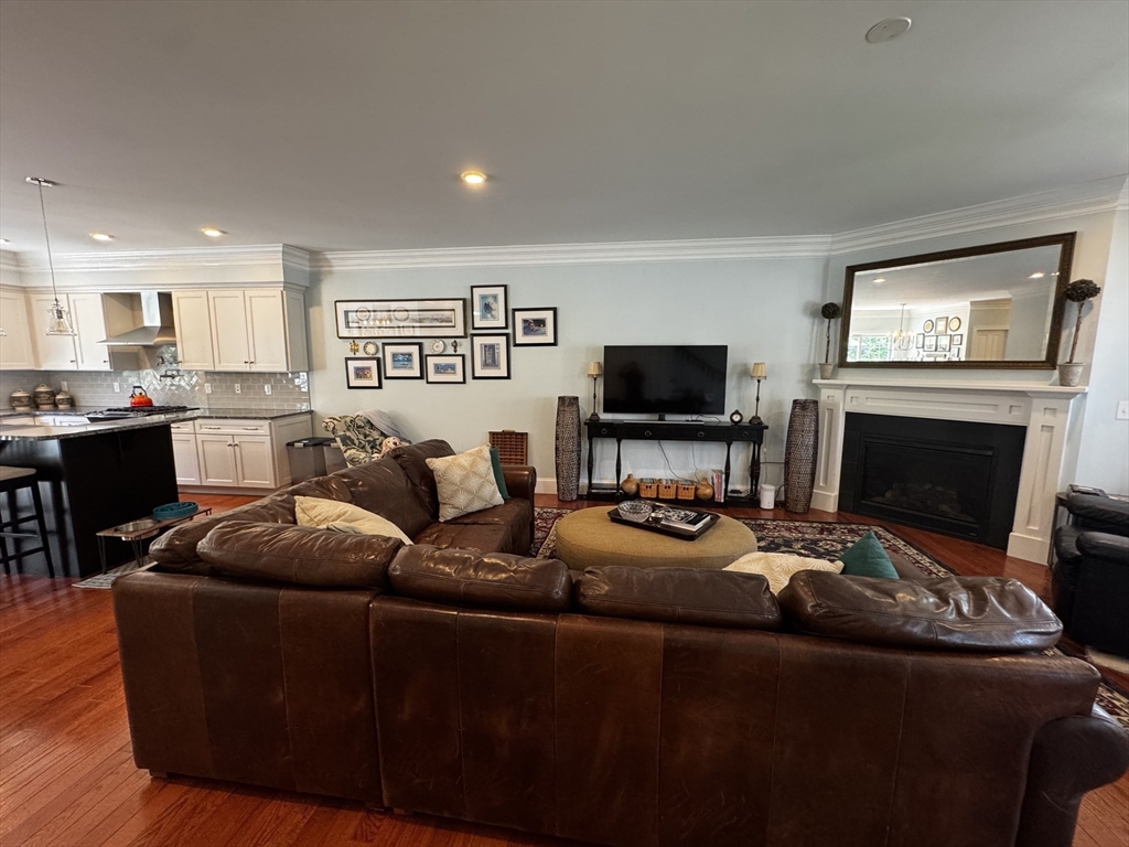13 Taylor Cove Dr 13