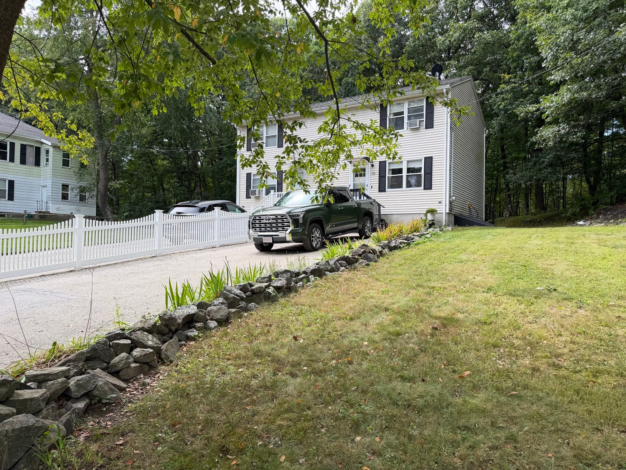 193 Svenson Ave, Worcester, MA Photo #3