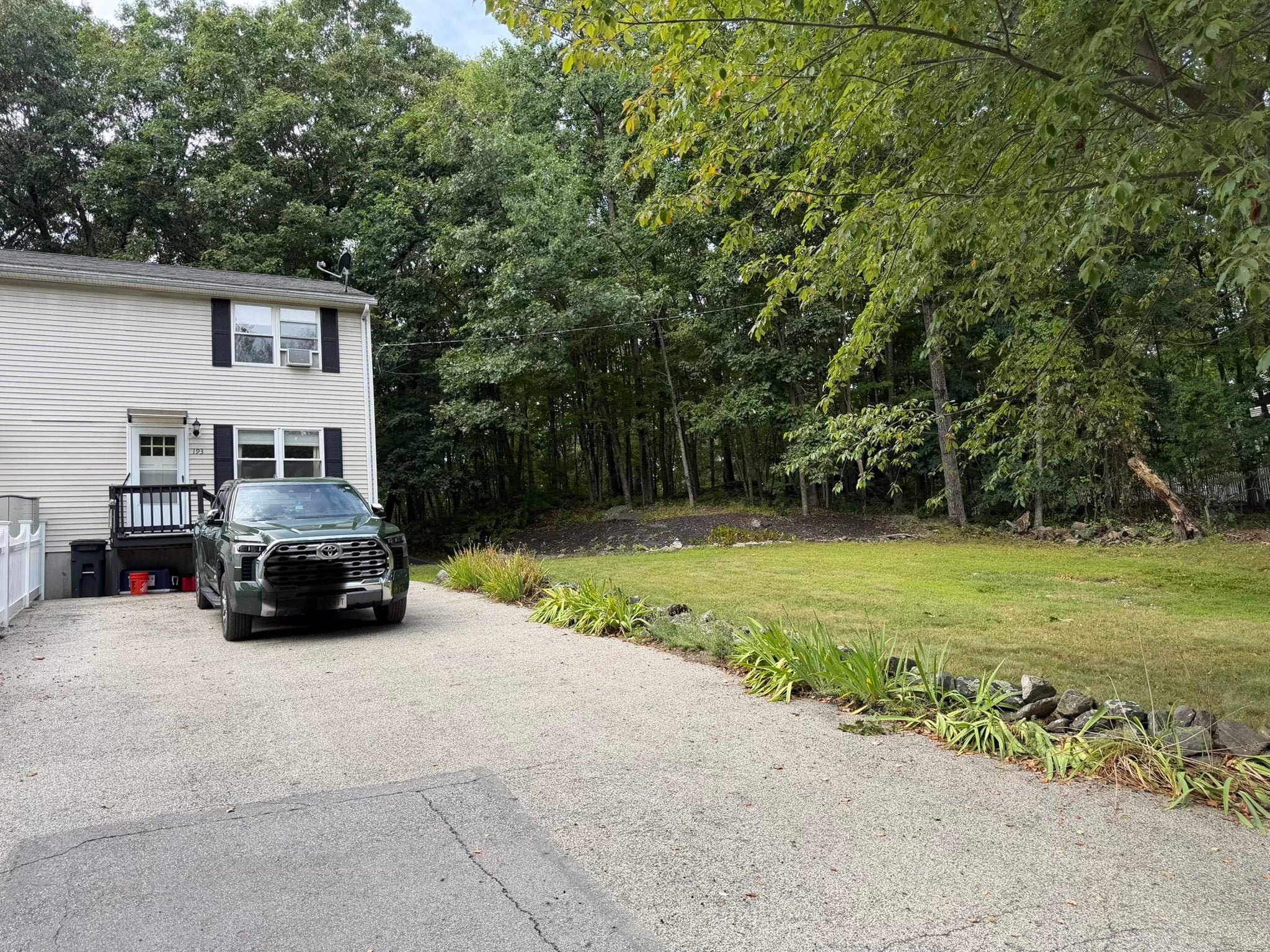 193 Svenson Ave, Worcester, MA Photo #1