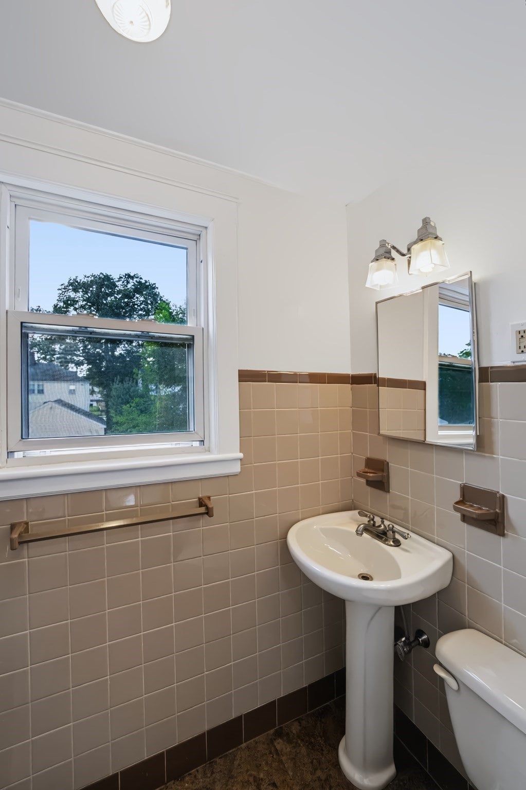 22 Ruggles St, Quincy, MA, 22 Ruggles St, Quincy, MA Photo #27