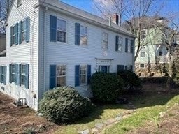 58 W Central St