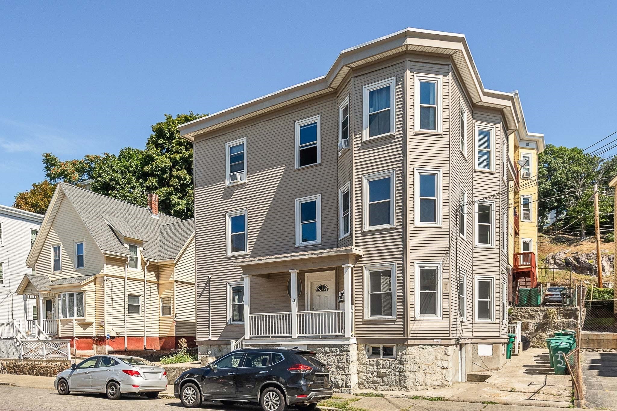 Photo of 9 Rogers Ave, Lynn, MA
