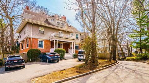 126 Kilsyth Rd 1 Boston MA 02135