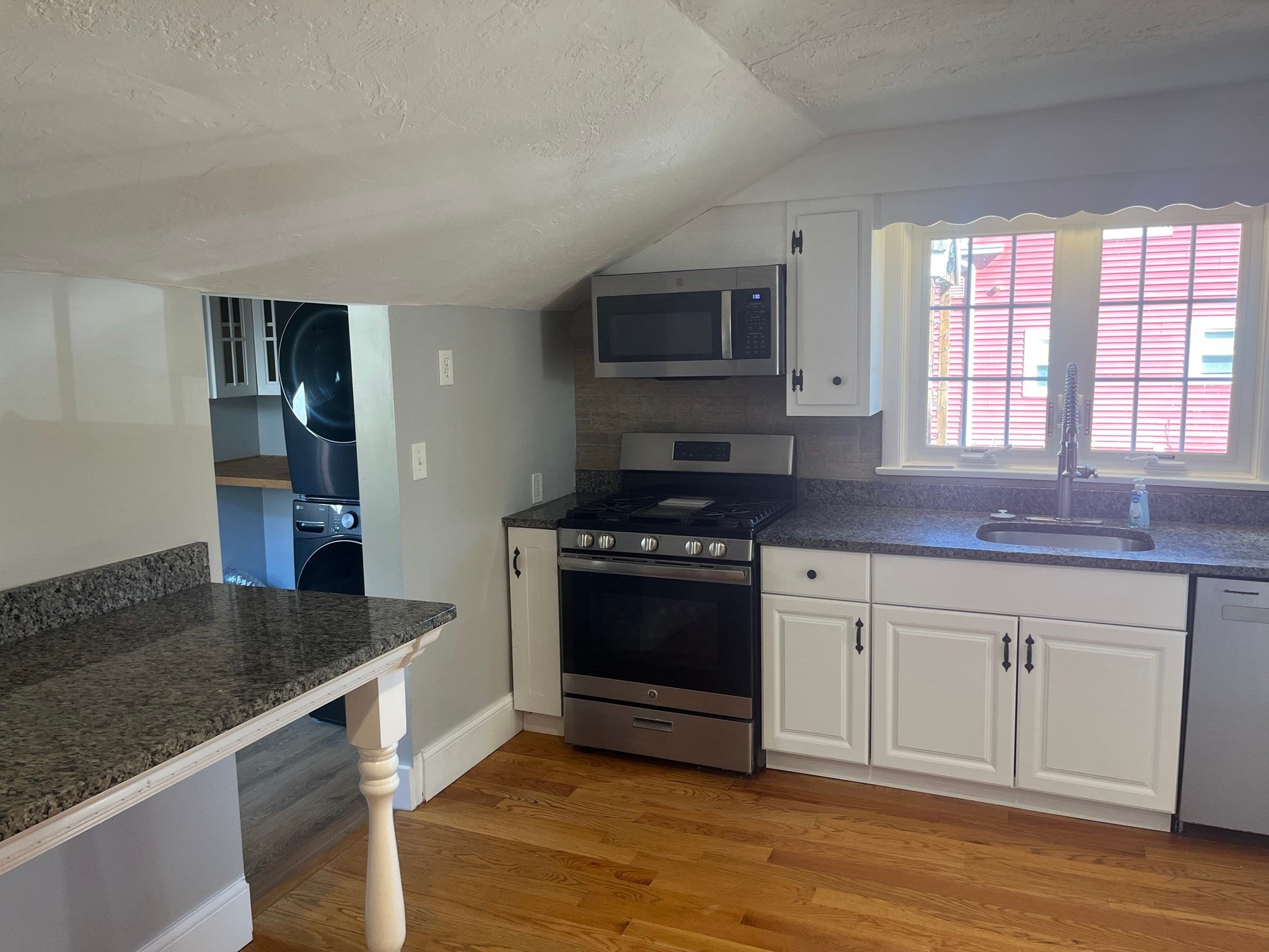 18 Cliff St, Rockland, MA, 18 Cliff St, Rockland, MA Photo #3