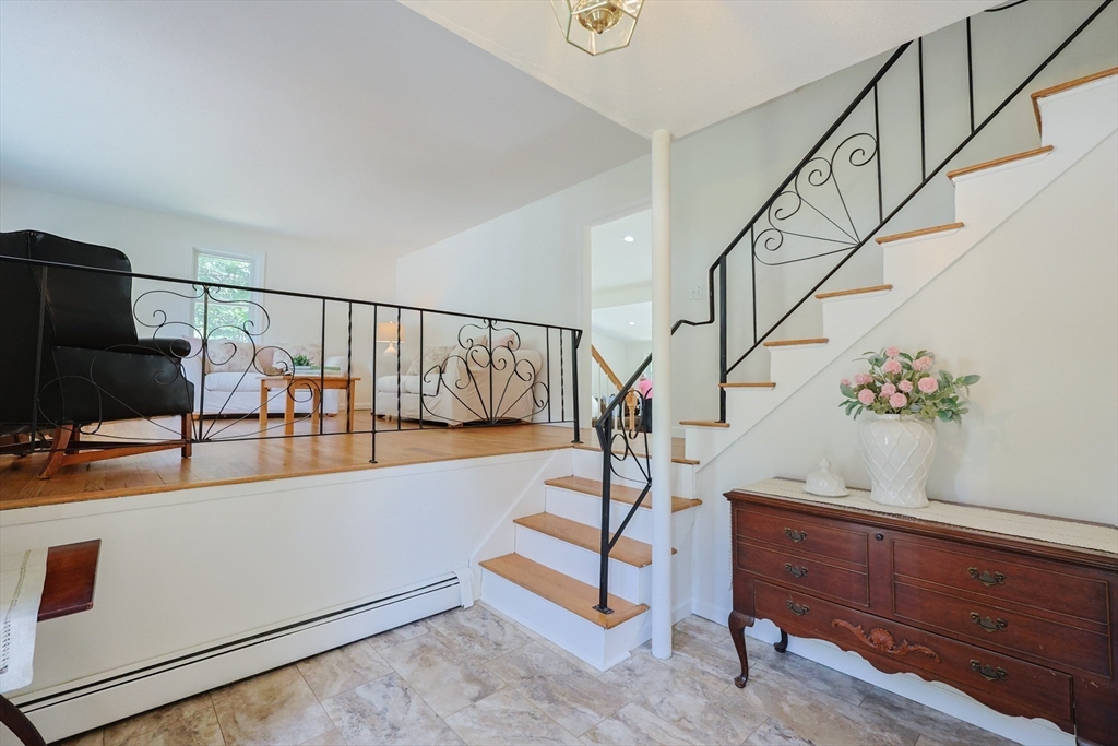 13 Dixon Cir