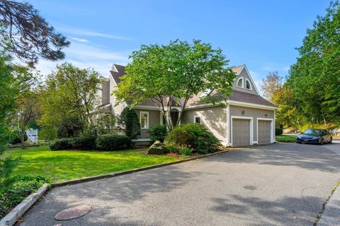 9 Tedesco Pond Pl 9 Marblehead MA 01945