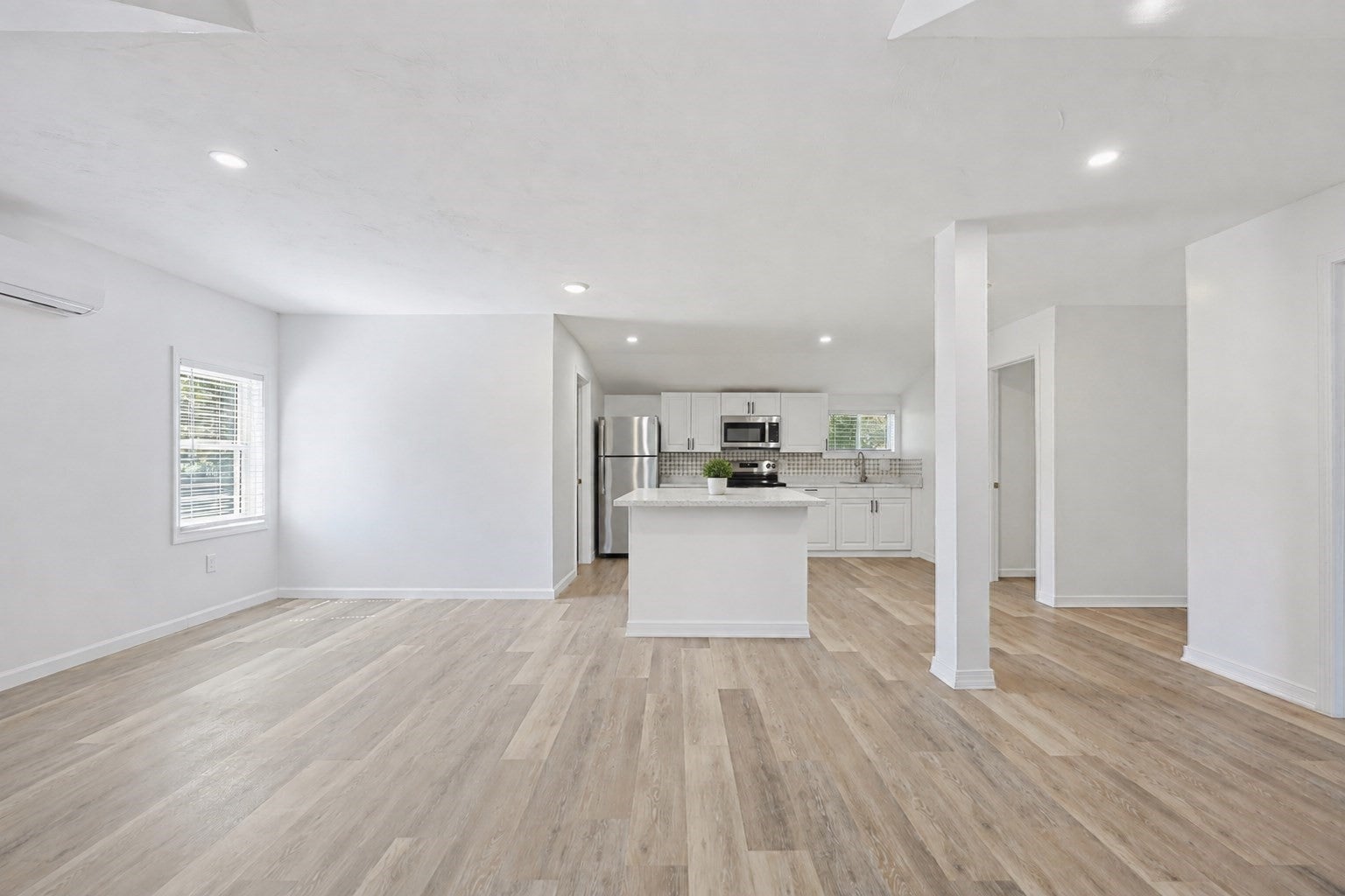 157 W Bacon St #1, Plainville, MA, 157 W Bacon St #1, Plainville, MA Photo #8