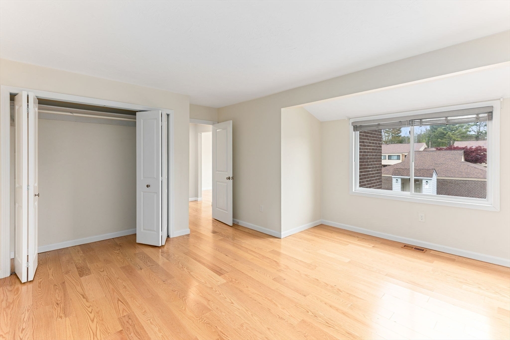 124 Greenbrook Ll DR #124, Stoughton, MA Photo #25