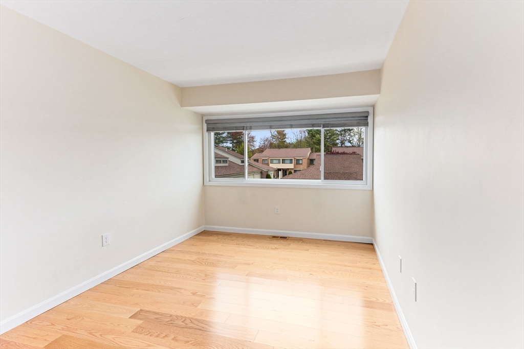 124 Greenbrook Ll DR #124, Stoughton, MA Photo #23
