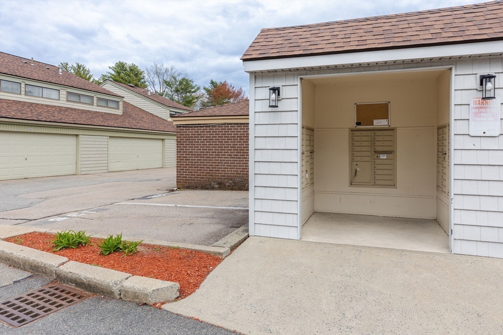 124 Greenbrook Ll DR #124, Stoughton, MA Photo #37