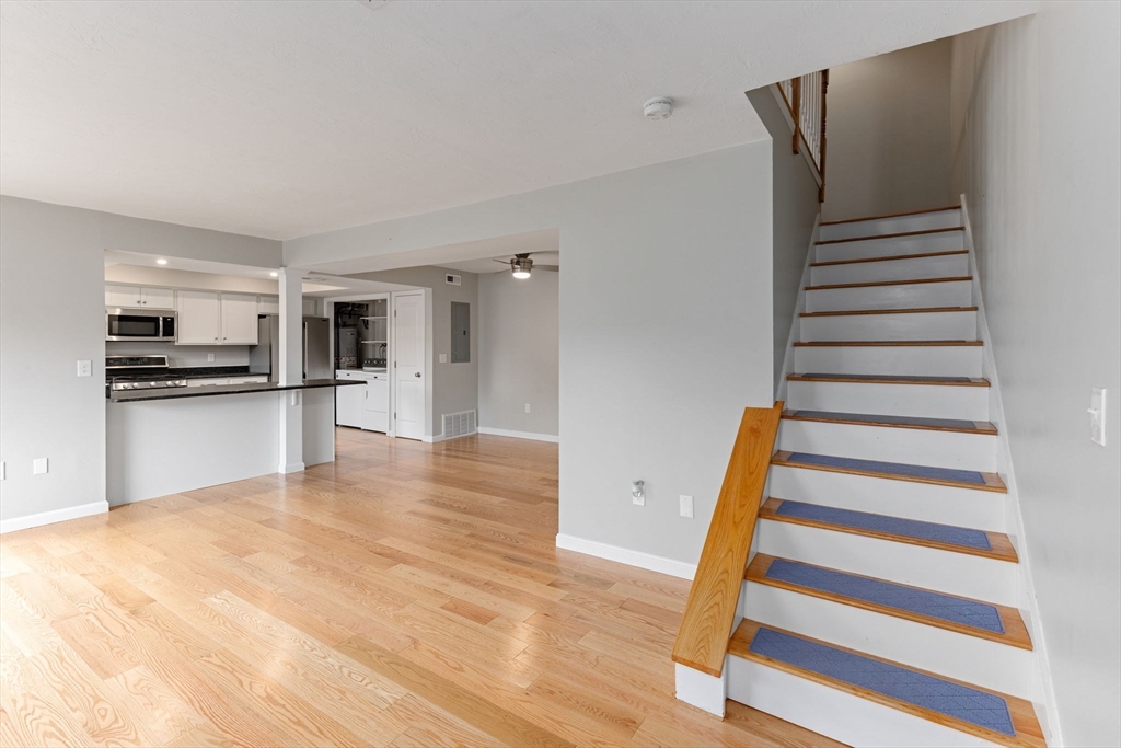124 Greenbrook Ll DR #124, Stoughton, MA Photo #20