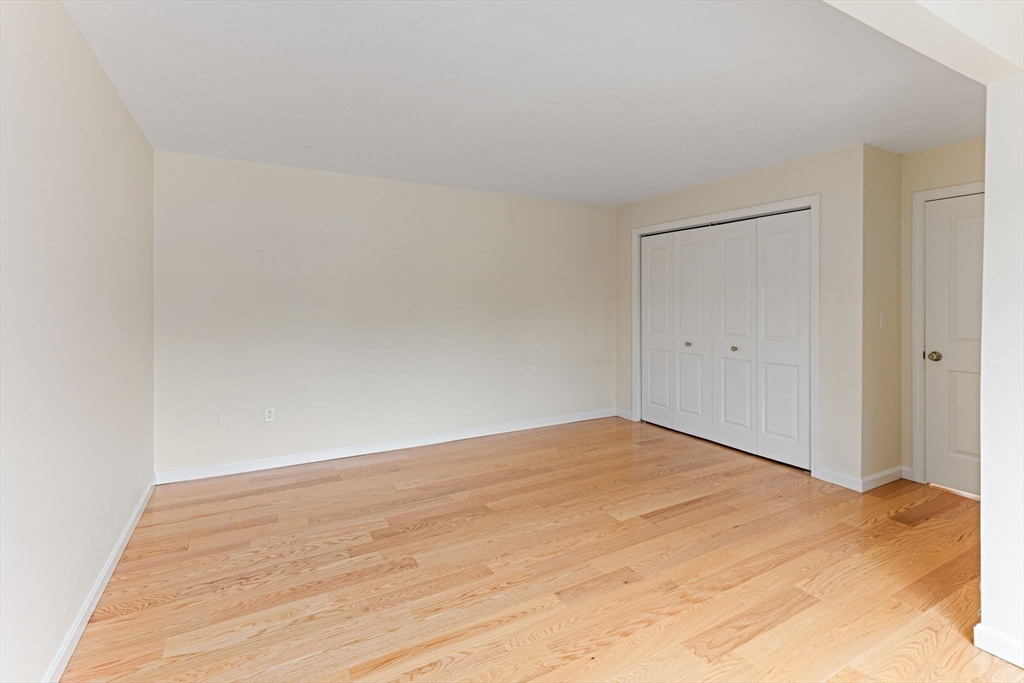 124 Greenbrook Ll DR #124, Stoughton, MA Photo #26
