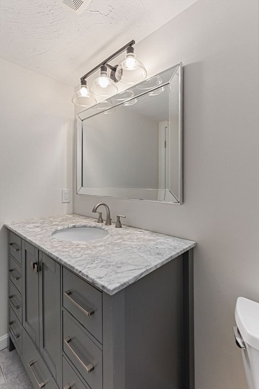 124 Greenbrook Ll DR #124, Stoughton, MA Photo #18