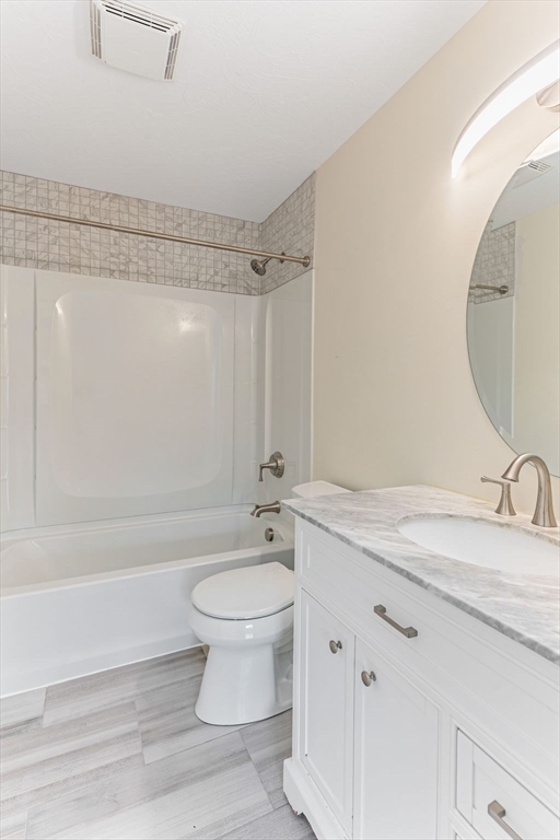 124 Greenbrook Ll DR #124, Stoughton, MA Photo #28