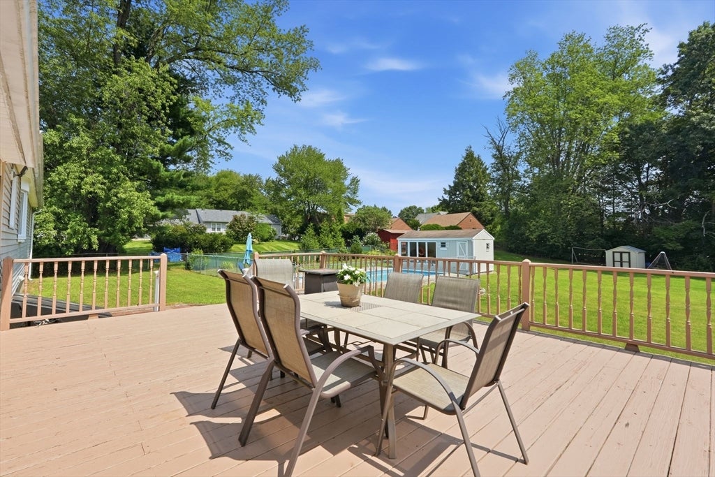 25 Paulson Dr, West Springfield, MA, 25 Paulson Dr, West Springfield, MA Photo #27