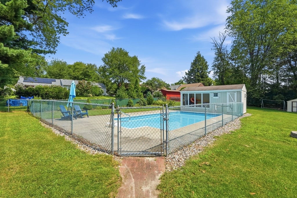 25 Paulson Dr, West Springfield, MA, 25 Paulson Dr, West Springfield, MA Photo #29