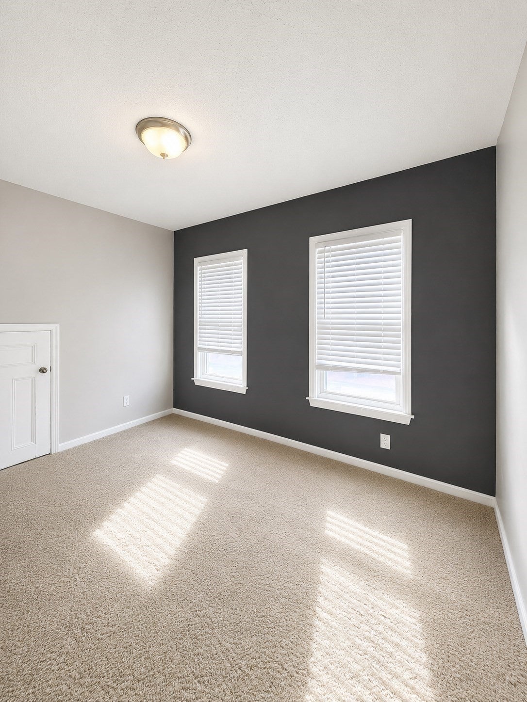 61 Austin St, Chicopee, MA, 61 Austin St, Chicopee, MA Photo #9
