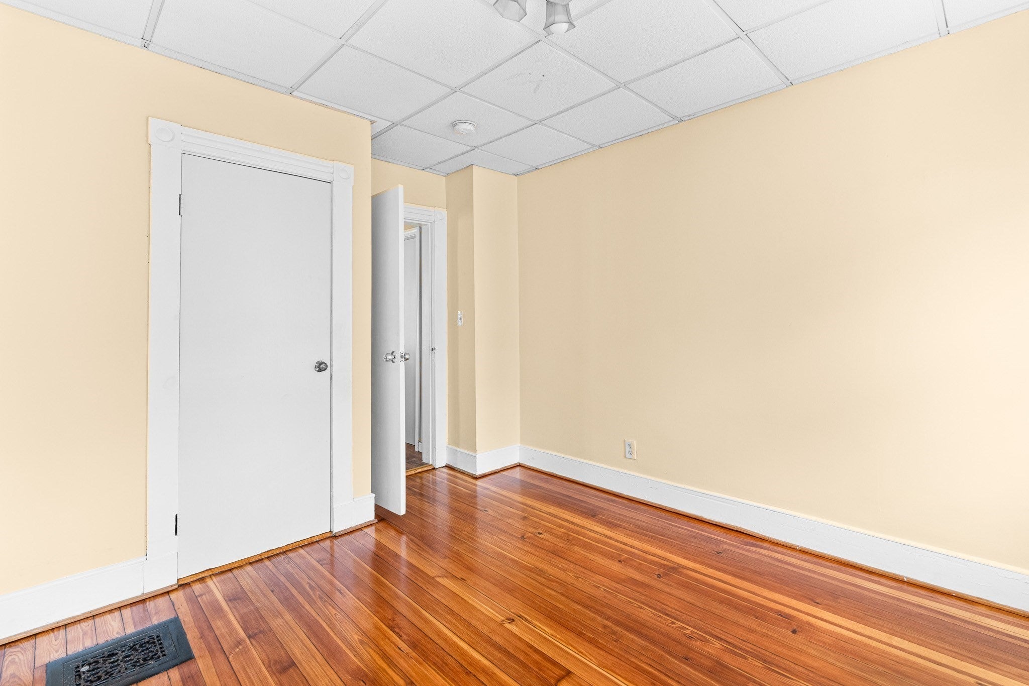 15 Oakland Ave #3, Everett, MA, 15 Oakland Ave #3, Everett, MA Photo #10