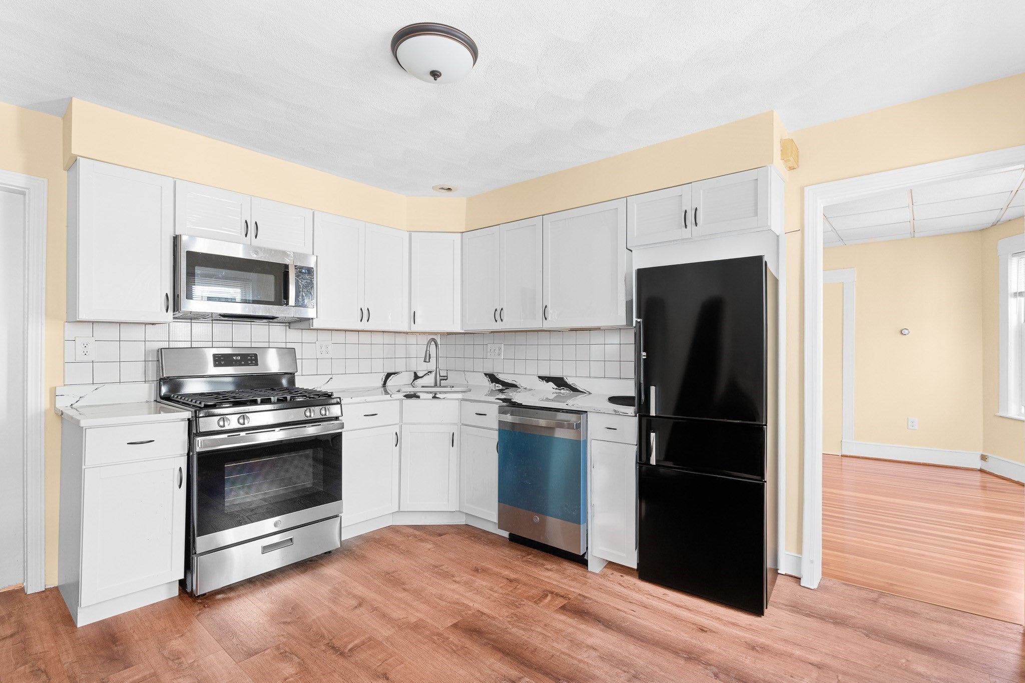 15 Oakland Ave #3, Everett, MA, 15 Oakland Ave #3, Everett, MA Photo #1