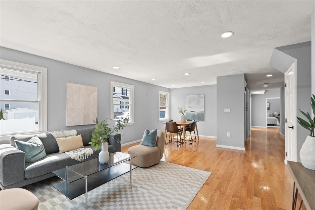 52 Jefferson Ave