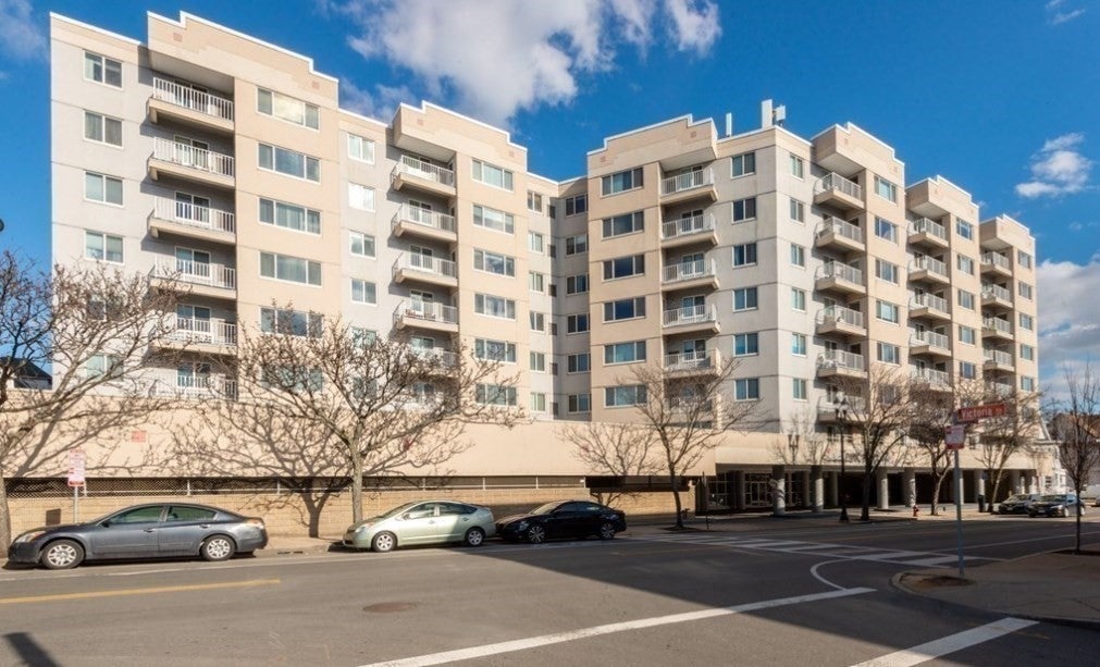 30 Chelsea St 310