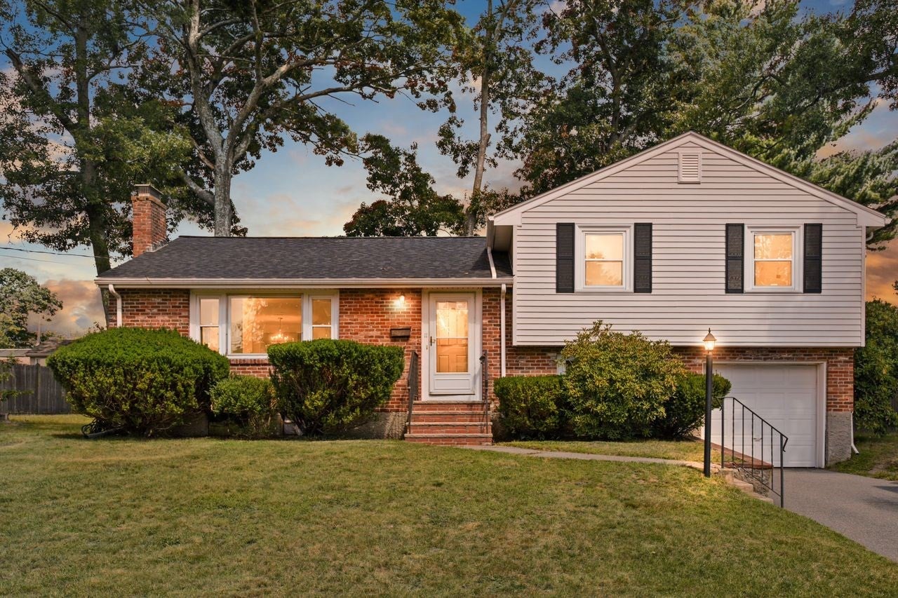 11 Imrie St, Randolph, MA, 11 Imrie St, Randolph, MA Photo #1