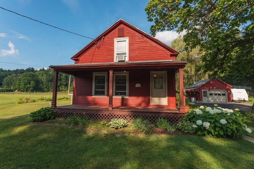 211 Main St