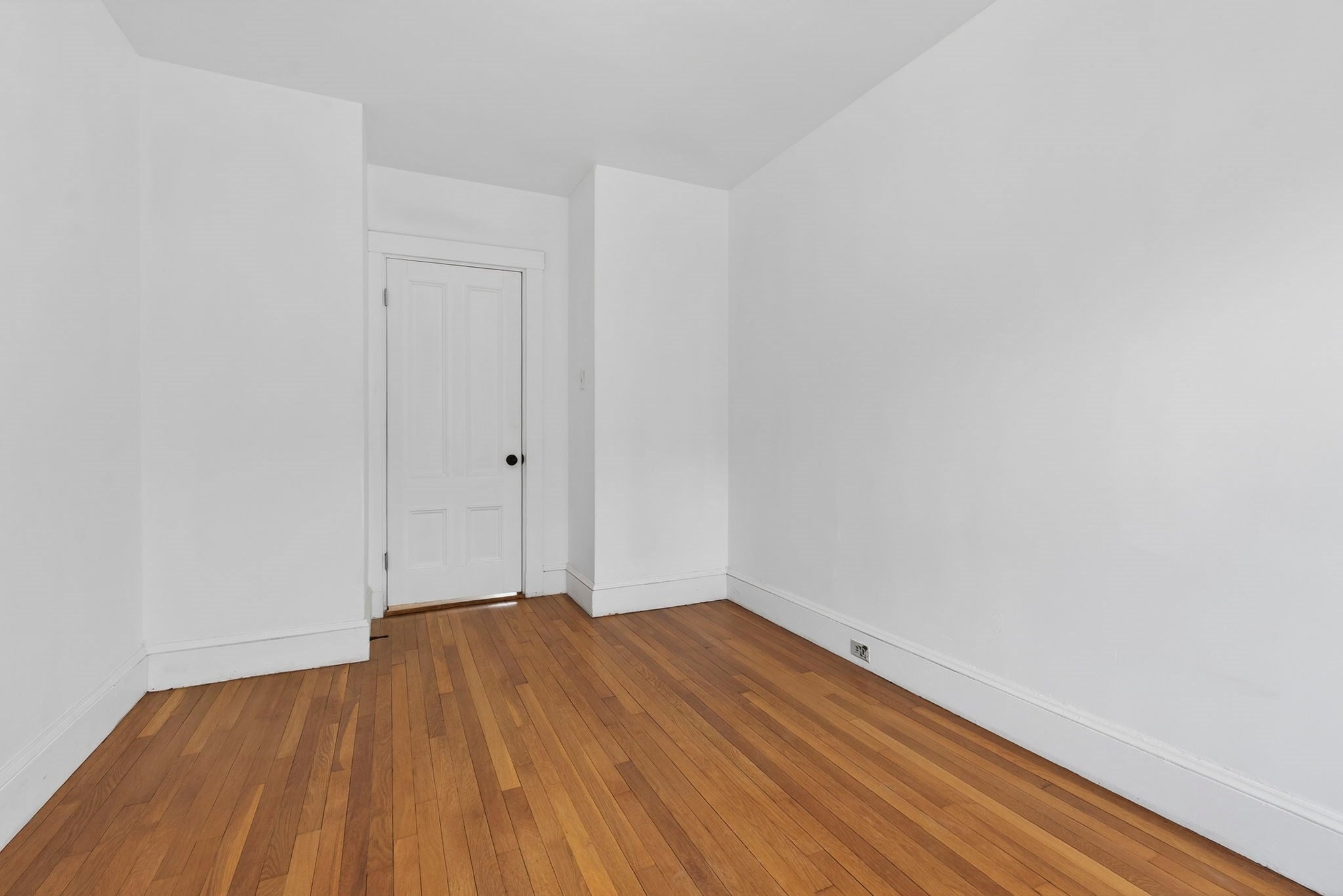 166 Elliot St #2, Newton, MA, 166 Elliot St #2, Newton, MA Photo #13