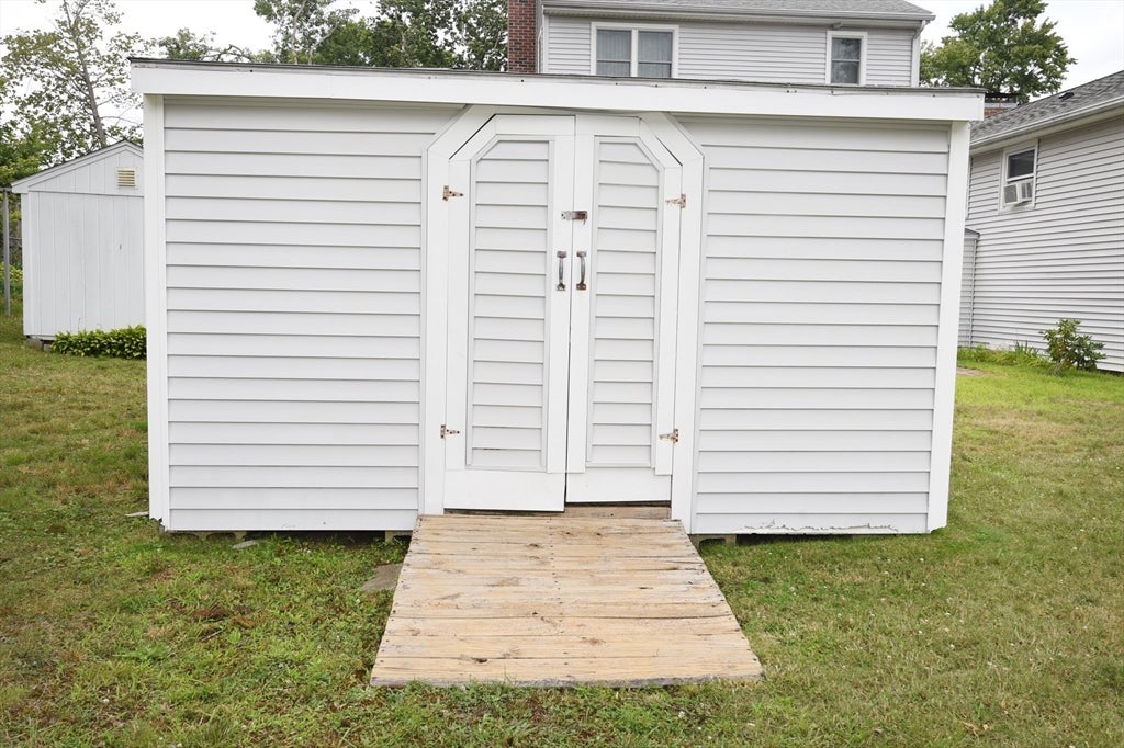 37 Thornton Ave, Brockton, MA, 37 Thornton Ave, Brockton, MA Photo #28