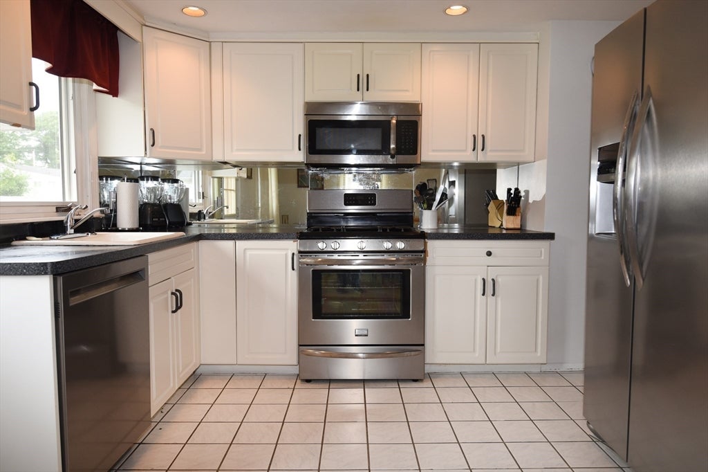 37 Thornton Ave, Brockton, MA, 37 Thornton Ave, Brockton, MA Photo #7