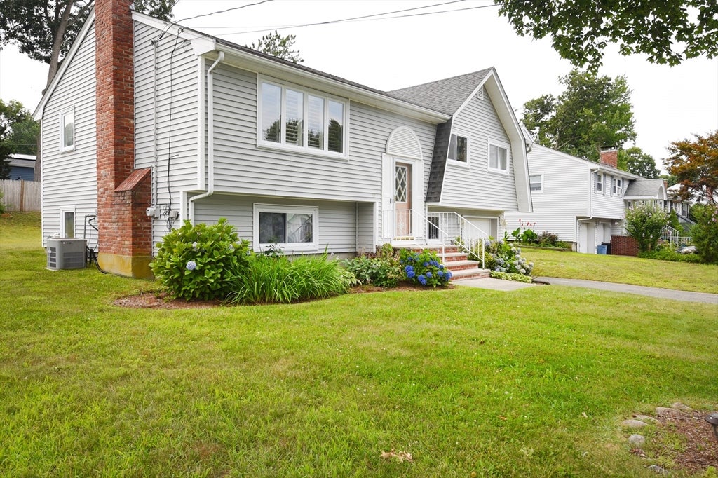 37 Thornton Ave, Brockton, MA, 37 Thornton Ave, Brockton, MA Photo #4