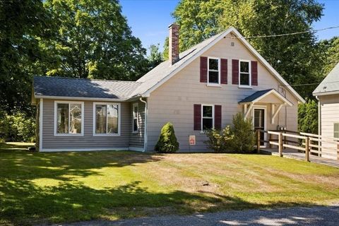 12 New Street Oxford MA 01540