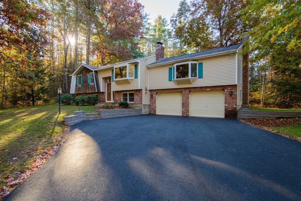 30 Bemis Rd, Pepperell, MA Photo #1