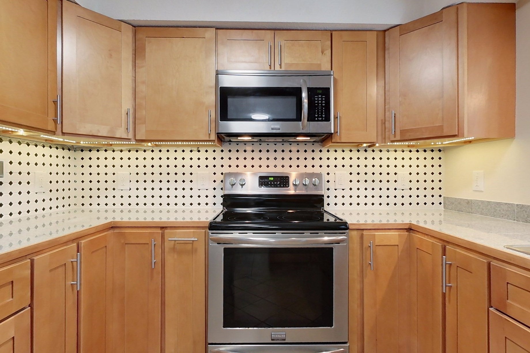 30 Bemis Rd, Pepperell, MA Photo #4