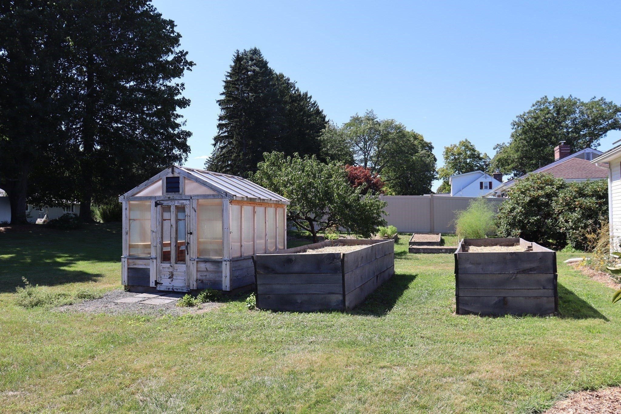 95 Huntington Rd, Hadley, MA Photo #10